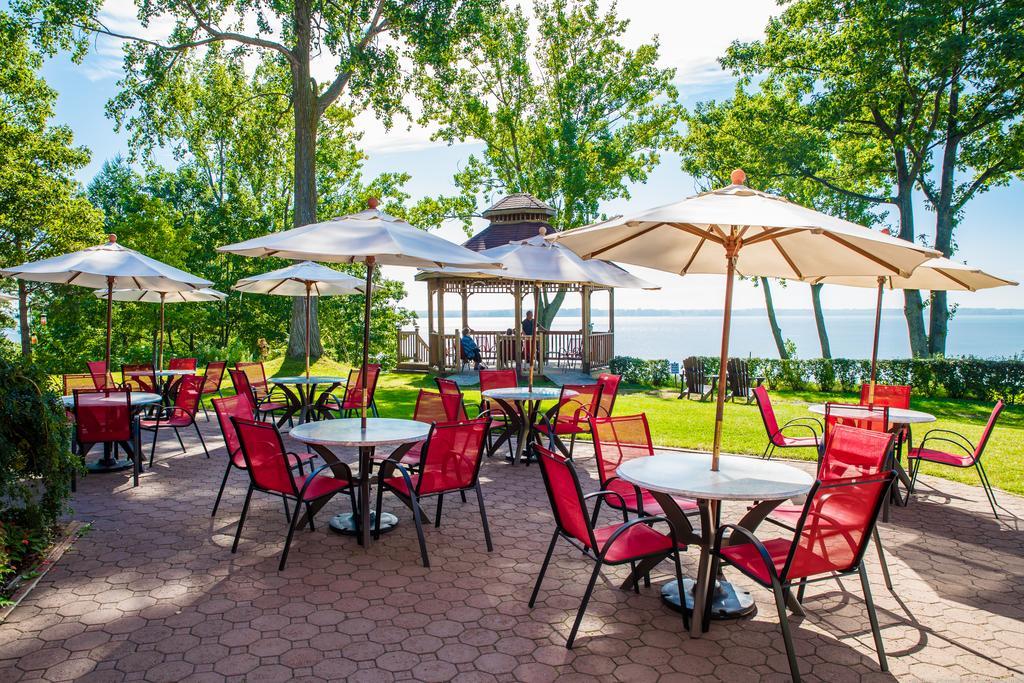L'Auberge Du Lac St-Pierre Труа-Ривьер Экстерьер фото